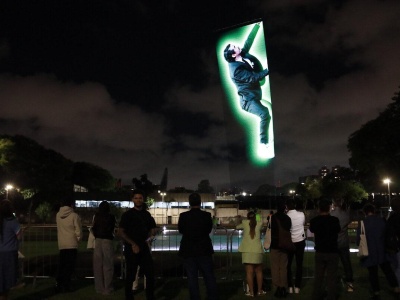 Leapmotor i gigantyczny ekran LED na dronie, który rozświetlił São Paulo