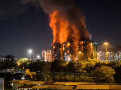 Tragiczny pożar w Hongkongu. Co najmniej 36 osób nie żyje