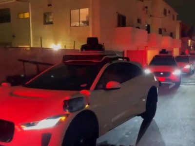 Kalifornijskie miasto zakazało Waymo nocnego parkowania i ładowania. Bo samochody buczały pod oknami