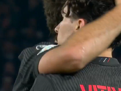 Szalony mecz w Paryżu, gol Zielińskiego! Wielkie emocje w LM!