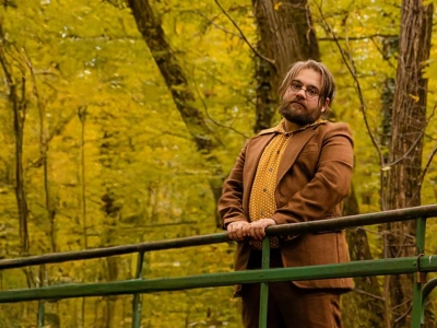 Król Nocy z premierą pt. „Jesienne Dni”. Zobacz teledysk