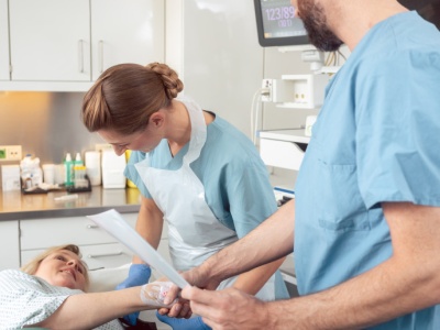 Staż lekarski do skrócenia. Samorząd zdradza, na co może się zgodzić