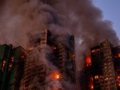 ​Tragiczny pożar w Hongkongu. Setki zaginionych, dziesiątki ofiar śmiertelnych