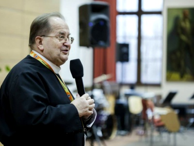 CBA w fundacji Rydzyka. Jędraszewski odchodzi. Strzały w Waszyngtonie. 5 ważnych tematów na dziś