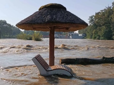 Coraz więcej ofiar powodzi