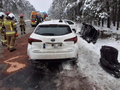 336 interwencji strażaków po ataku zimy. Teraz to nie śnieg będzie problemem