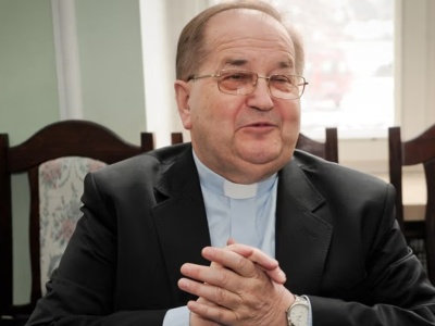 Tego szukali w biurowcu Rydzyka. Prokurator: wydano dobrowolnie