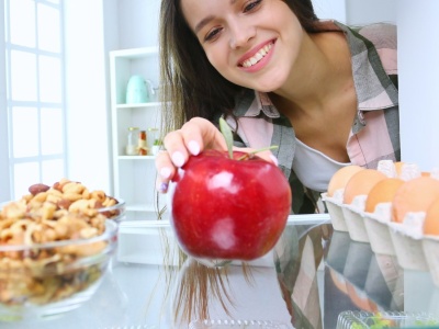 Ta godzina robi różnicę. Jedno jabłko może uruchomić spalanie tłuszczu