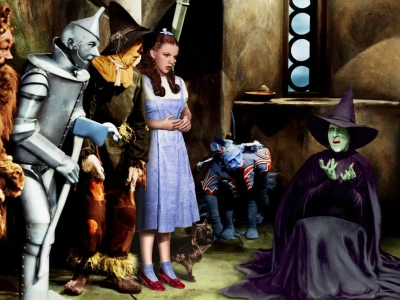 CZARNOKSIĘŻNIK Z OZ. Fantastyczny sen czy satyra na kapitalizm?