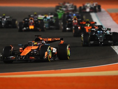 Piastri wygrał procesyjny sprint przed GP Kataru 2025