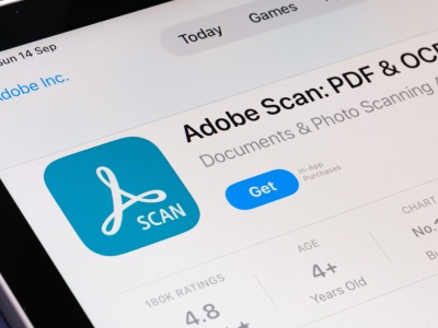 Jak zrobić idealne zdjęcie dokumentów telefonem? Nie potrzebujesz skanera