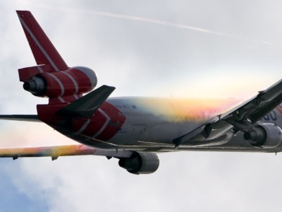 Bilety grupowe a zmienność cen biletów indywidualnych – czy naprawdę się opłaca dzielić rezerwację?