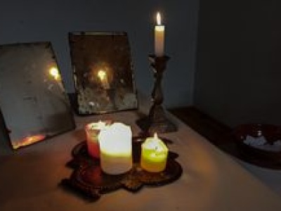 Andrzejki 2025: najciekawsze zwyczaje i wróżby