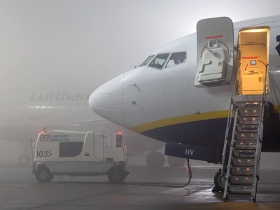 Kraków Airport. Mgła ponownie spowija Balice, pierwsze loty przekierowane