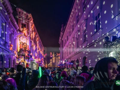 Tysiące bielszczan wyszło na ulice miasta. Wczorajsze popołudnie należało do Pluszowego Misia