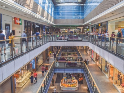 Niedziele handlowe w grudniu 2025. Sprawdź, kiedy zrobisz zakupy