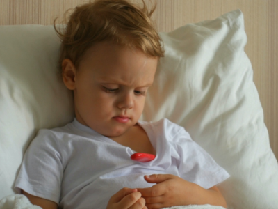 Wiemy, dlaczego twoje dziecko ciągle choruje. Jeden czynnik pomijasz