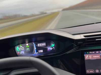 Niemcy naciskają na zmianę zakazu silników spalinowych, wspiera ich Stellantis