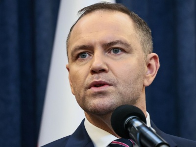 Prezydent Nawrocki zmienia decyzję w ostatniej chwili. W tle spotkanie Orban-Putin