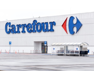 Kupno Carrefoura to mrzonki? MRiRW zwodzi zdenerwowanych rolników