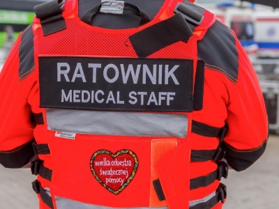 Ratownicy pomagali 20-latkowi. Nagle musieli użyć przycisku alarmowego