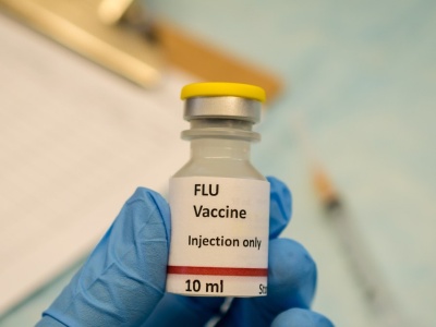 Szczepionka mRNA przeciw grypie nawet 34,5 proc. skuteczniejsza niż obecne