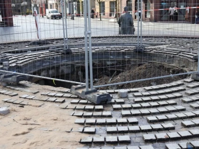 Blog: Ta dziura staje się symbolem