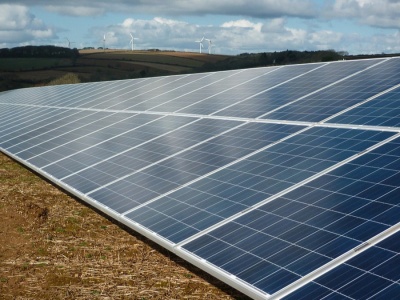 Budują gigantyczny magazyn energii. My za to mamy strategiczne plany