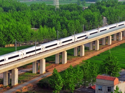 Najdłuższy most na świecie ma 164,8 km. To inżynieryjny rekord