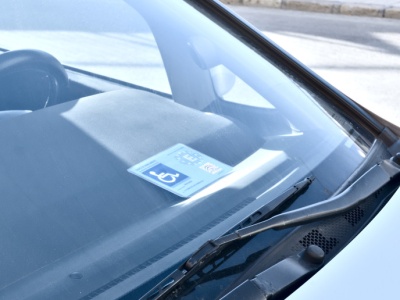 Ważny komunikat ws. kart parkingowych i orzeczeń o niepełnosprawności