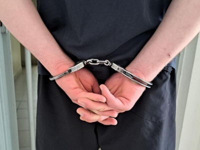 Znęcał się nad partnerką i zmuszał ją do prostytucji