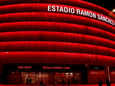 Kibole przerwali derby. Skandal w Hiszpanii