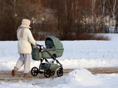 Koniec 800+ w dotychczasowej formie? Ta zmiana uderzyłaby w miliony rodzin