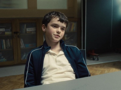 Reżyser serialu Dojrzewanie pracuje nad nowym projektem dla Netflix. Będzie to adaptacja sztuki Eat The Rich