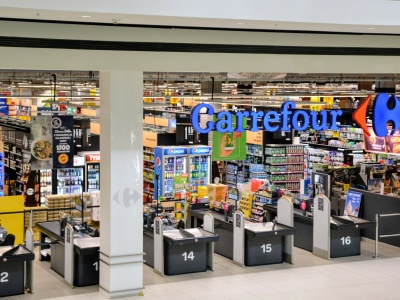 Świetny pomysł czy powrót PRL? O przejęcie Carrefoura przez państwo zapytaliśmy biznes