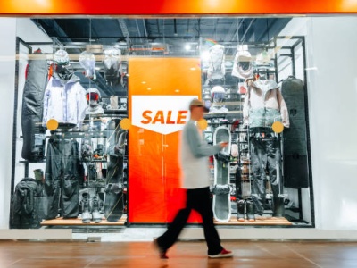 Zarządzanie finansami w cieniu konsumpcyjnego impulsu