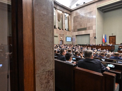 Rozmowy na temat wynagrodzeń, posiedzenie Sejmu, Szczyt Medyczny – intensywny tydzień w ochronie zdrowia