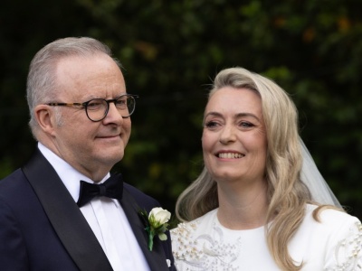 Premier wziął ślub. Oświadczył się w walentynki ZDJĘCIA