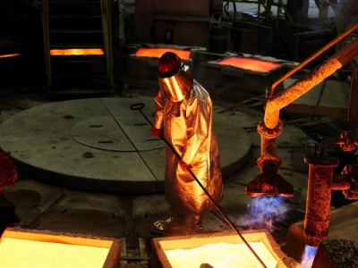 Rekord ceny miedzi, ale analityk Erste obniżył rekomendację dla KGHM