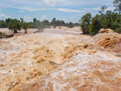 Już ponad 500 ofiar śmiertelnych powodzi w Indonezji