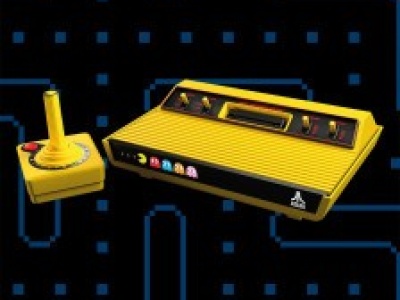 Retro konsola Atari 2600+ Pac-Man Edition za 549,99 zł (100 zł taniej) w RTV Euro AGD