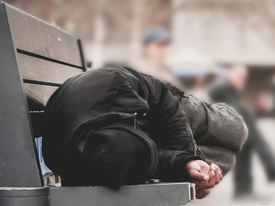 Strażniczki miejskie uratowały życie wychłodzonemu mężczyźnie