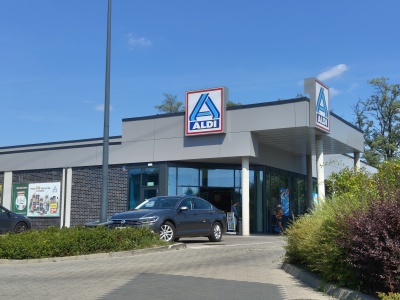 W tym dyskoncie zarobisz od 2026 roku więcej. Jako kasjer czy magazynier