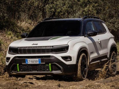 Nowy Jeep Avenger ponownie numerem 1 we Włoszech a Compass zgarnia prestiżową nagrodę