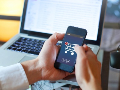 Polskie sklepy stawiają na sztuczną inteligencję