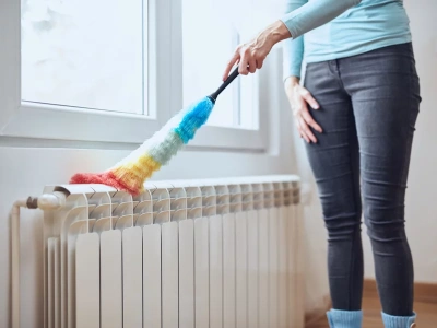 Przyłóż do kaloryfera i włącz. Ten trik sprawi, że grzejnik odda więcej ciepła i obniży rachunki