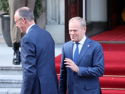 Tusk w Berlinie, Nawrocki znów wetuje, nowe miliardy z KPO. 5 ważnych tematów na dziś