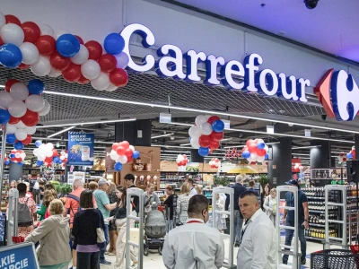 Carrefour do przejęcia? Polityczna gra o handel detaliczny wraca jak bumerang