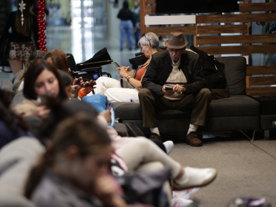 Ropa idzie w górę gdy USA bierze się za Wenezuelę