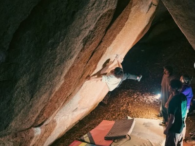 „Fantasmagoria” 8C – jedna z bajecznych japońskich form. Drugie przejście robi Ryuichi Murai